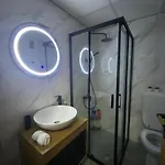 Comfort Corner 아파트 *